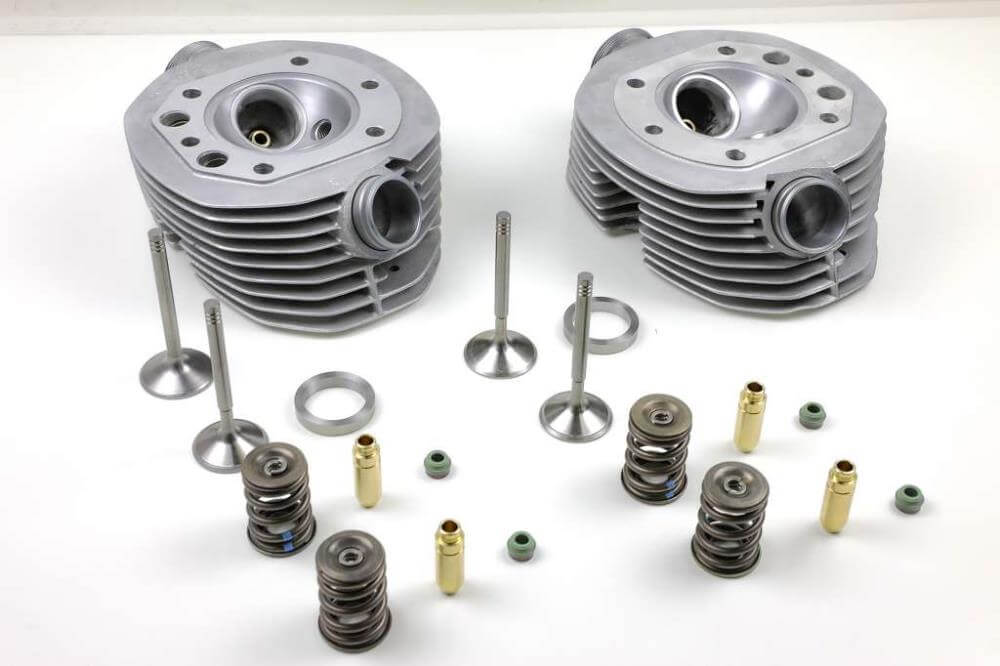  のハンドブック R80 R100ほか（モノショック） BMW R75 R80 R90 R100 シリンダーヘッドオーバーホール（ツイン