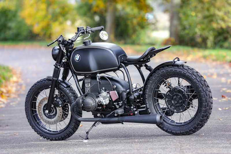 BMW Bobber SE Concept Bike black tour