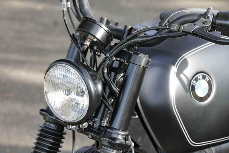 BMW Bobber SE Concept Bike black tour