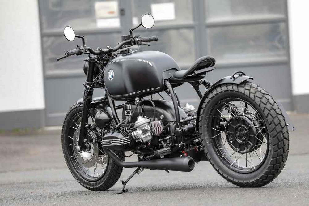 BOBBER Beispielkonfiguration  ✚ Motorpaket schwarz✔ Speichenräder✔ Offene Filter✔ Zusatzscheinwerfer ✔