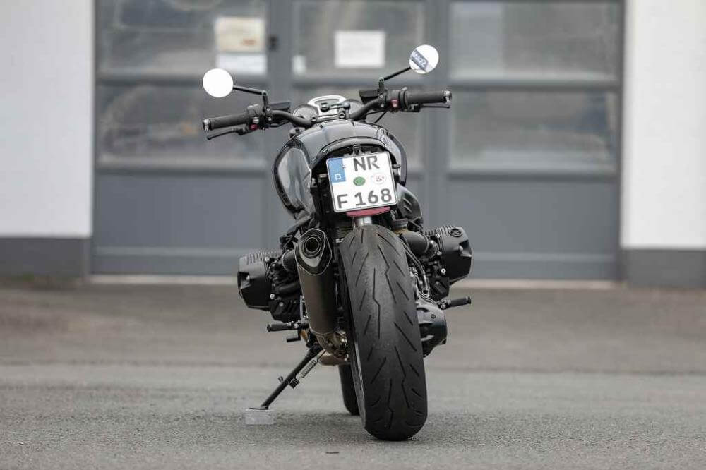 BMW SE R nineT black series