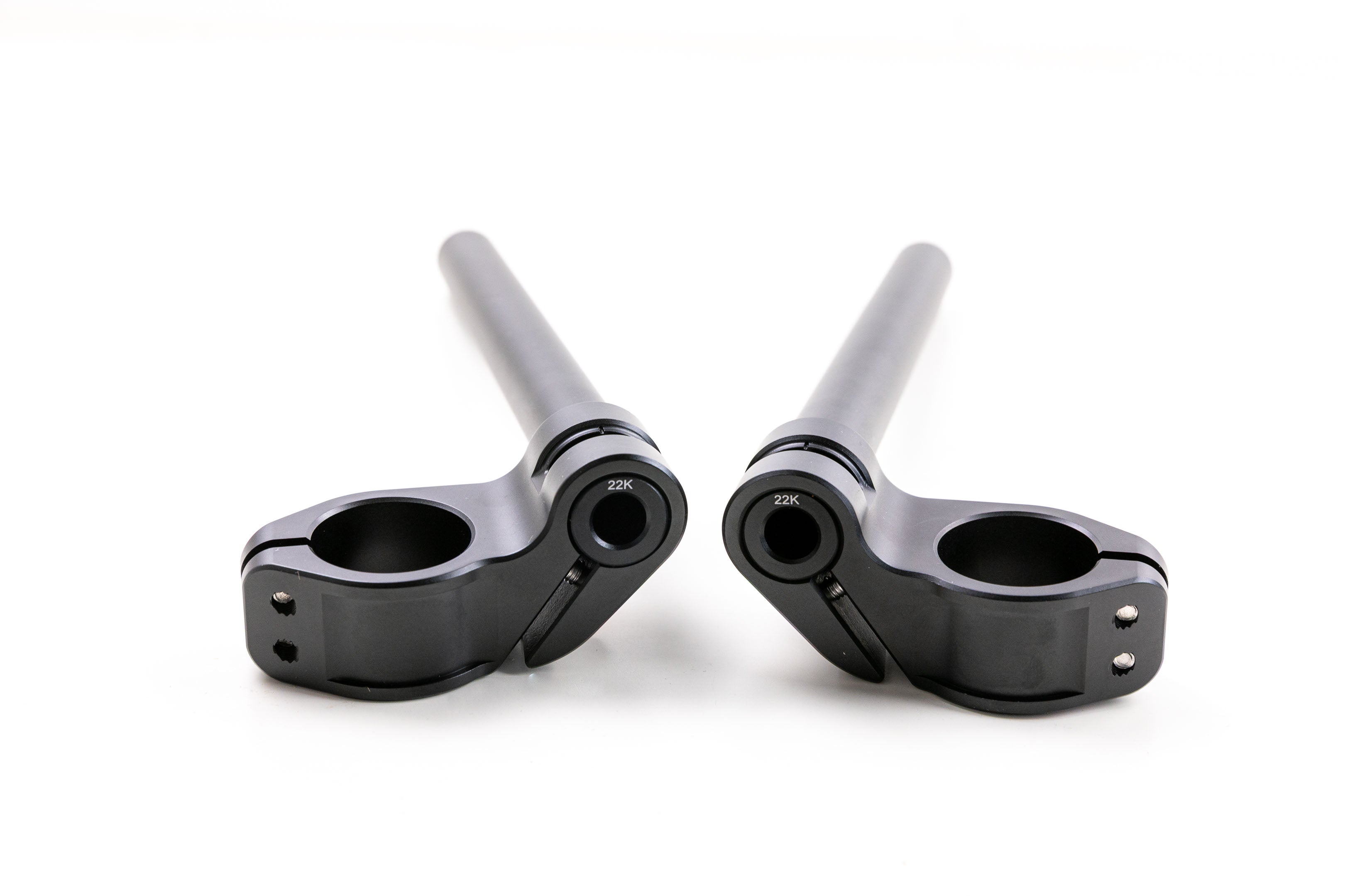 Cafe Racer Stummellenker gekröpft mit 36mm Klemmschellen
