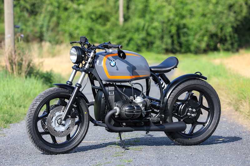 BMW Bobber SE Concept Bike Performance Edition gray orange