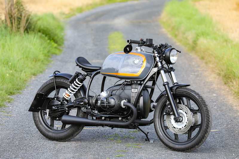BMW Bobber SE Concept Bike Performance Edition gray orange