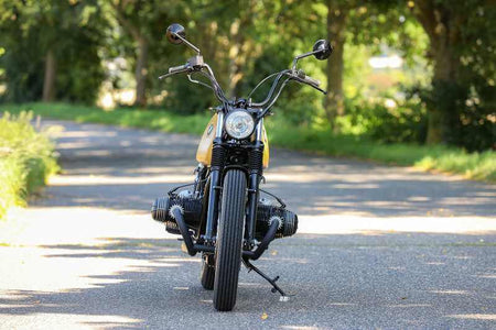 BMW Bobber SE Concept Bike Old School beige