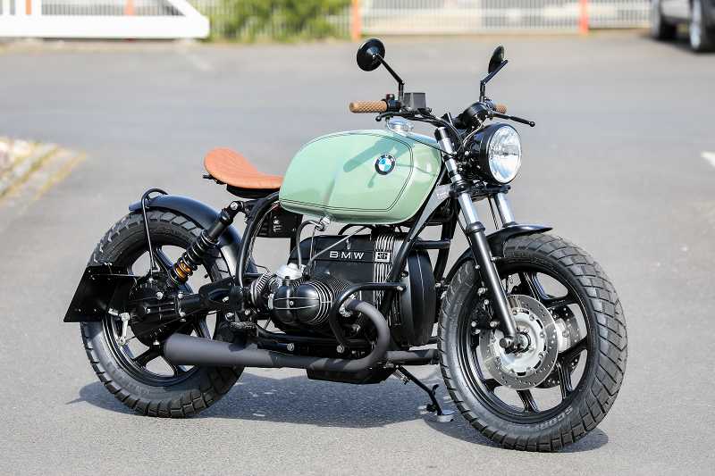 BMW Bobber SE Concept Bike light green