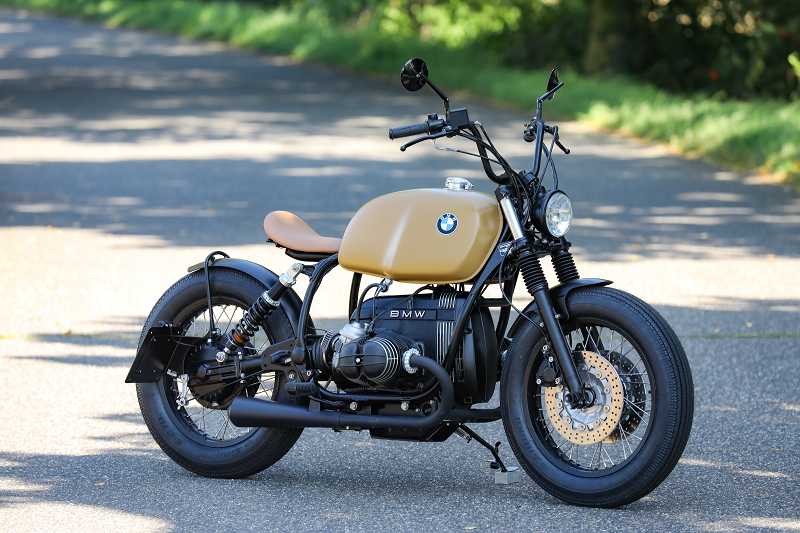 BMW Bobber SE Concept Bike Old School beige