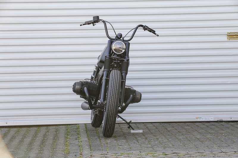 BMW Bobber SE Concept Bike Special Edition black