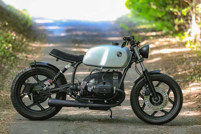 BMW Bobber SE Concept Bike Silver Blade