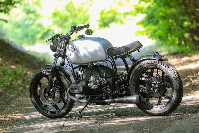 BMW Bobber SE Concept Bike Silver Blade