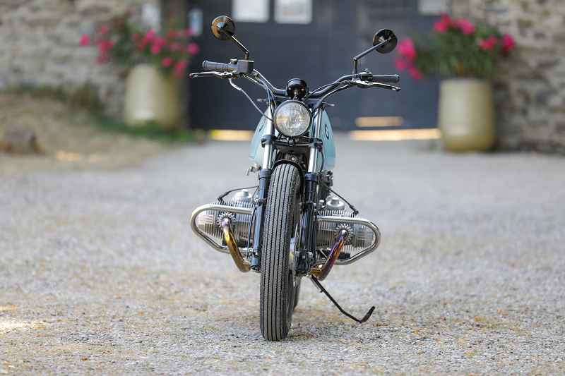 BMW Roadster SE Concept Bike light blue Edition