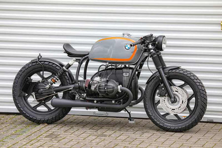 BMW Bobber SE Concept Bike Racer Edition gray orange