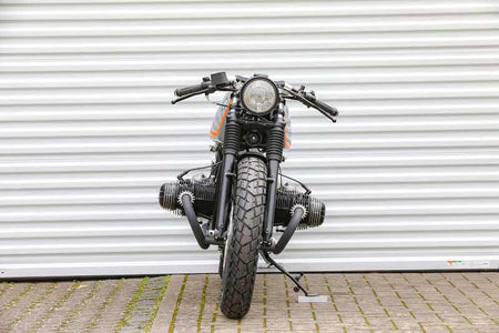 BMW Bobber SE Concept Bike Racer Edition gray orange