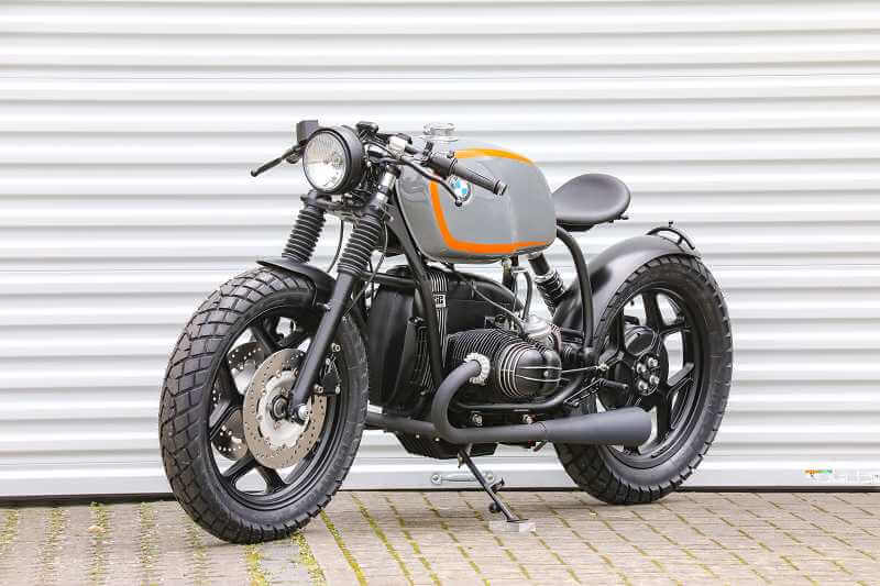 BMW Bobber SE Concept Bike Racer Edition gray orange