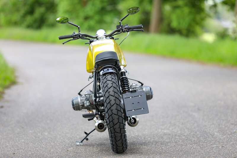 BMW Bobber SE Concept Bike Second Series yellow