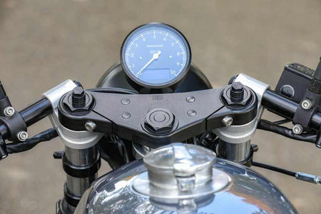 BMW Cafe Racer SE Concept Bike Classic Silver Green