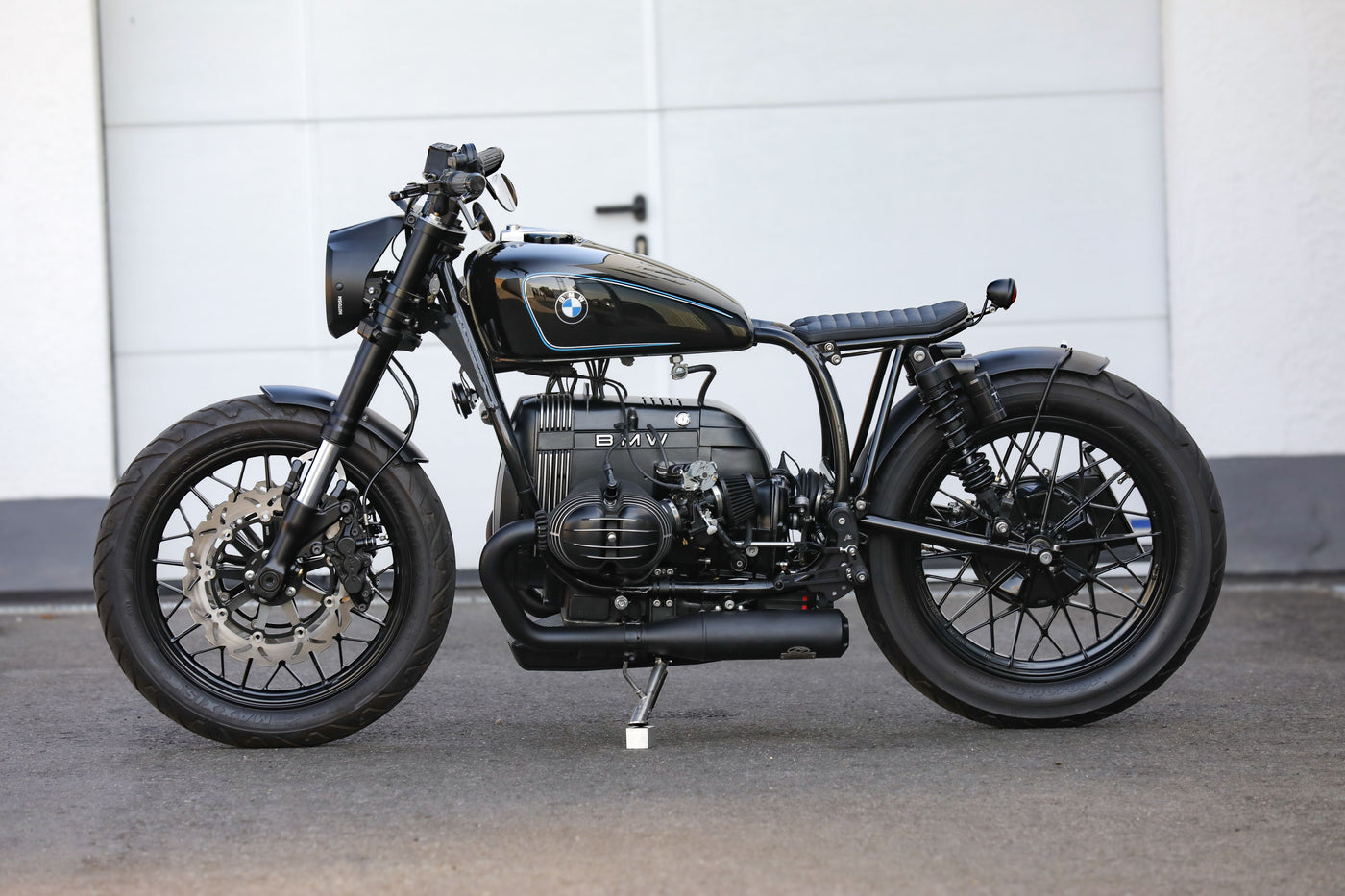 BMW Bobber SE Concept Bike Twinshock  Toaster Tank Edition