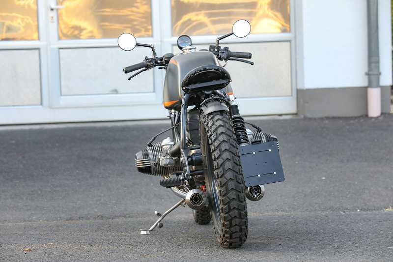 BMW Bobber SE Concept Bike Basic yelow gray