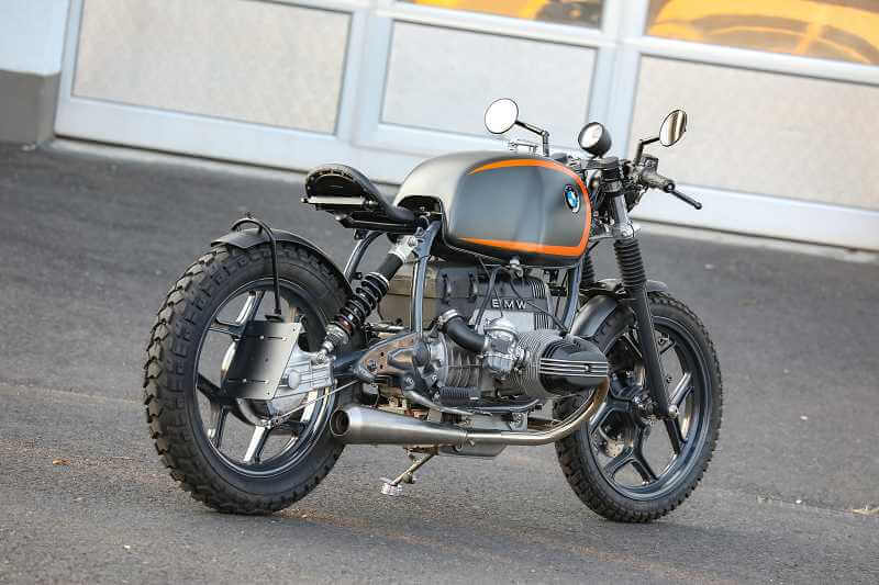 BMW Bobber SE Concept Bike Basic yelow gray