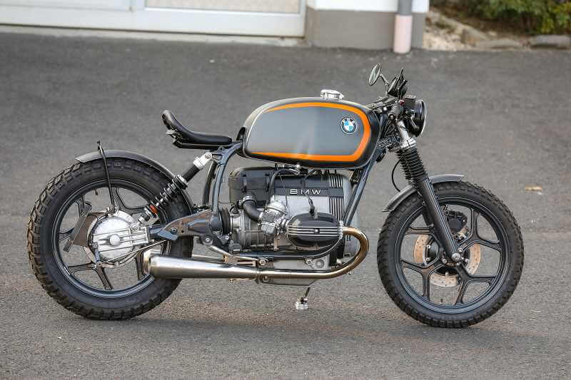 BMW Bobber SE Concept Bike Basic yelow gray