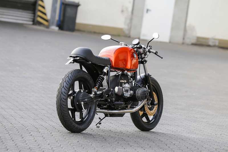 BMW Cafe Racer SE Concept Bike Orange Edition
