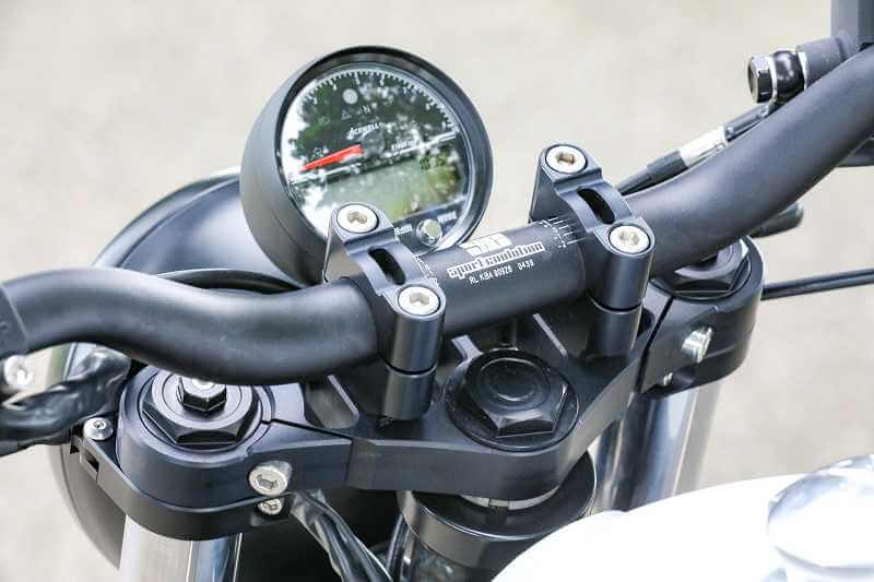 BMW Scrambler SE Concept Bike White Edition #2