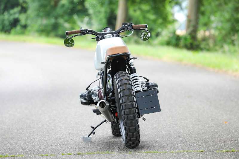 BMW Scrambler SE Concept Bike White Edition #2