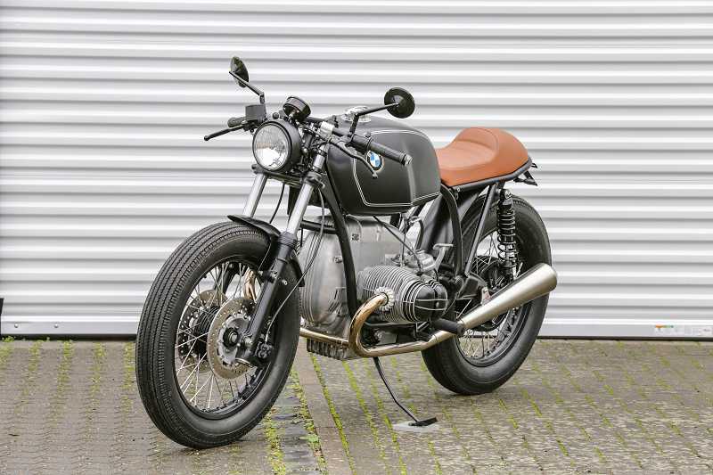 BMW Cafe Racer SE Concept Bike Classic Edition black