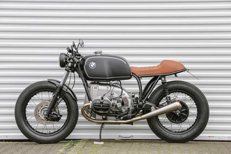 BMW Cafe Racer SE Concept Bike Classic Edition black