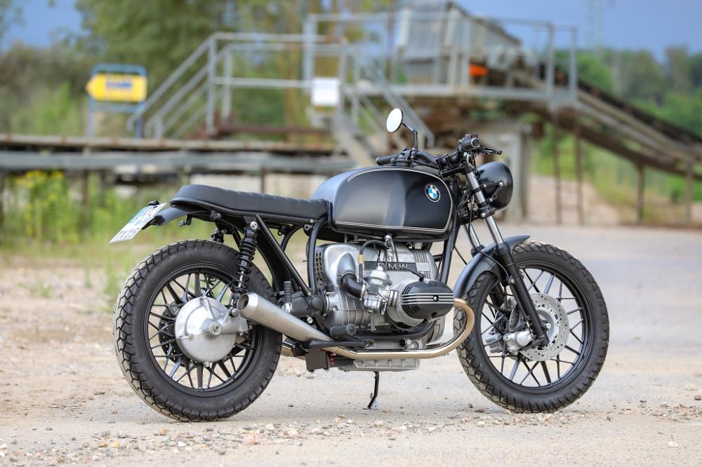 BMW Roadster SE Concept Bike Performance Line black