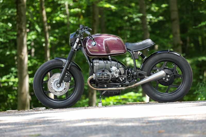 BMW Bobber SE Concept Bike Old Fashion purple