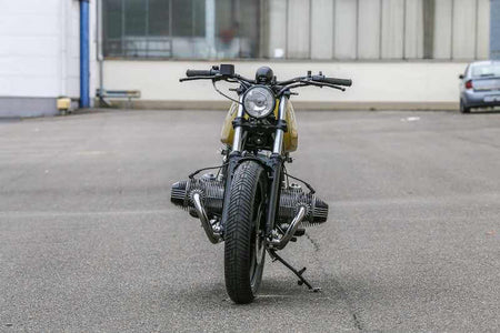 BMW Bobber SE Concept Bike yellow First Edition