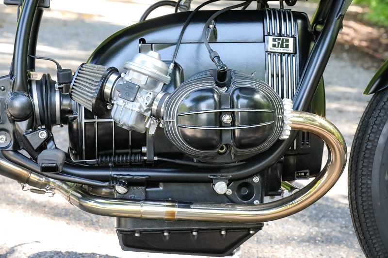BMW Bobber SE Concept Bike Old Fashion purple