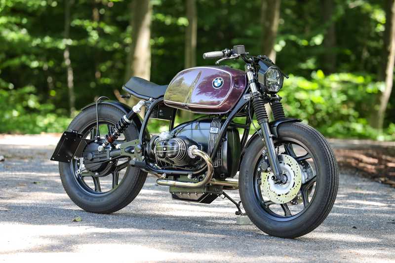 BMW Bobber SE Concept Bike Old Fashion purple