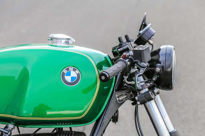 BMW Cafe Racer SE Concept Bike Green Hell First Edition