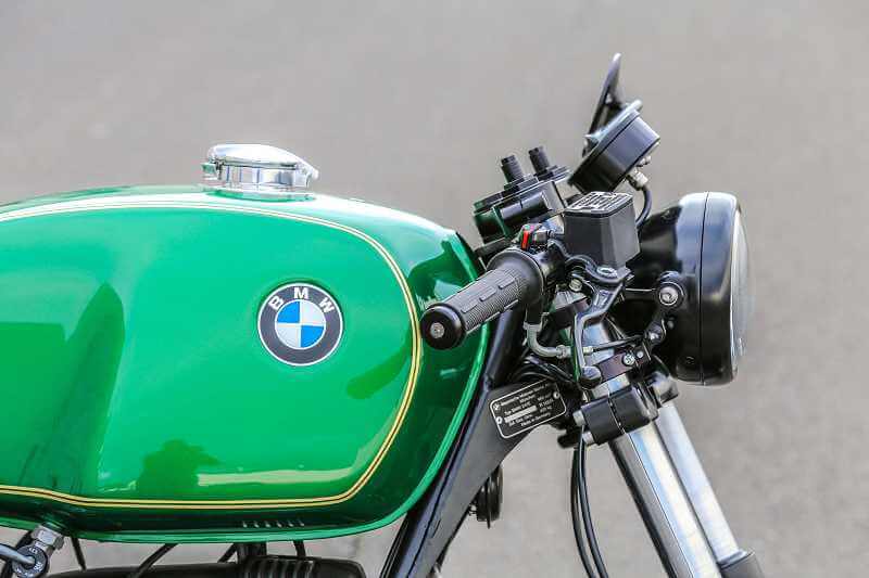 BMW Cafe Racer SE Concept Bike Green Hell