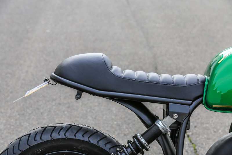 BMW Cafe Racer SE Concept Bike Green Hell