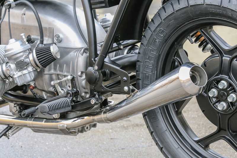 BMW Cafe Racer SE Concept Bike Basic Line black