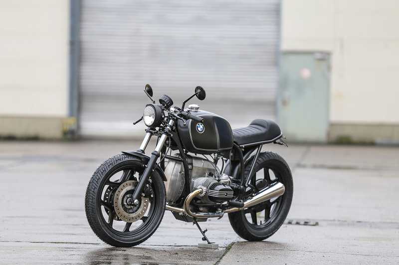 BMW Cafe Racer SE Concept Bike Basic Line black
