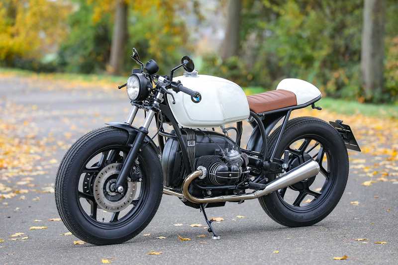 BMW Cafe Racer SE Concept Bike White Edition