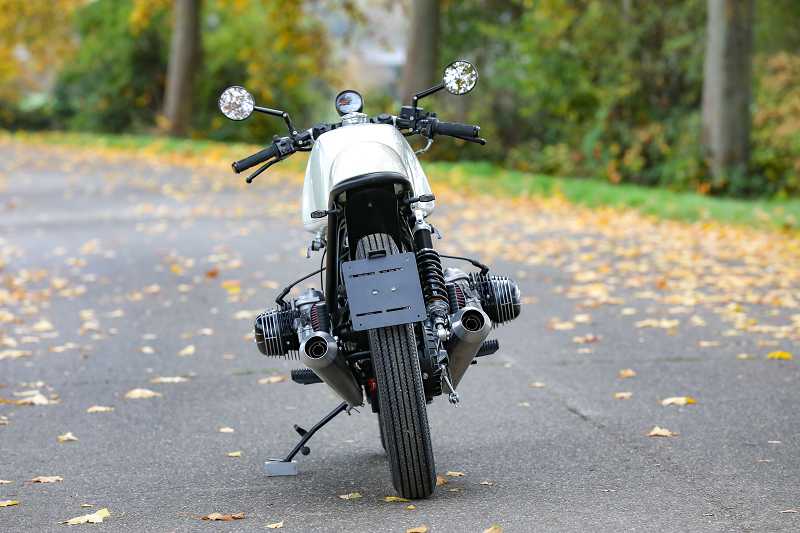 BMW Cafe Racer SE Concept Bike White Edition