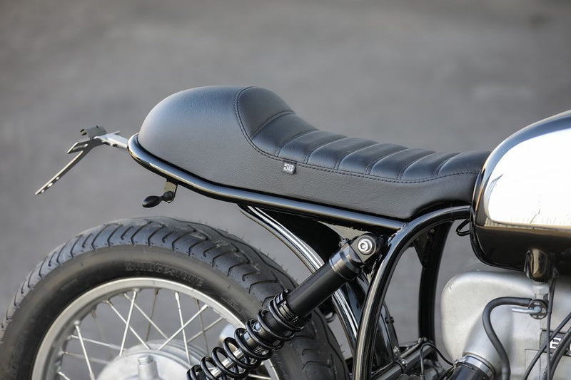 BMW Bobber SE Classic Racer rear view of the custom black leather seat and rear suspension design.