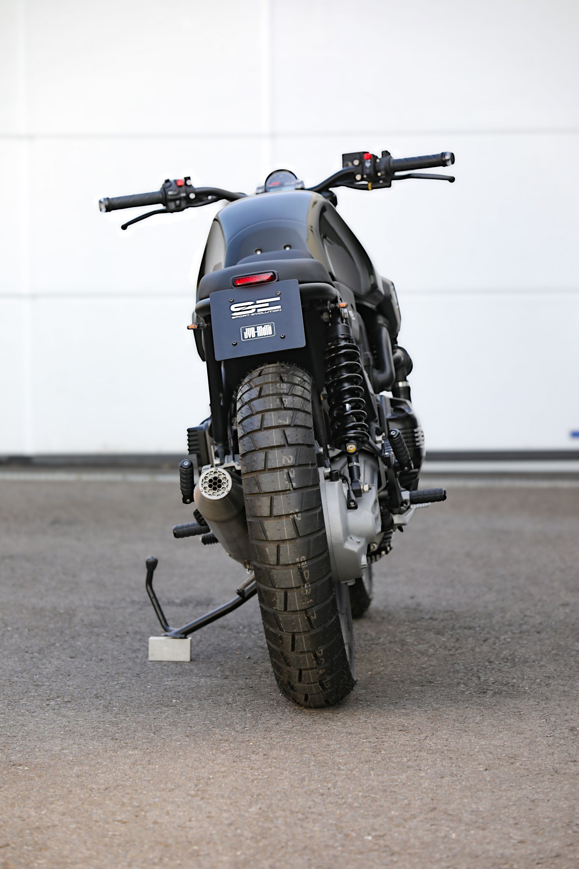 BMW K100 SE Roadster Basic Concept Bike