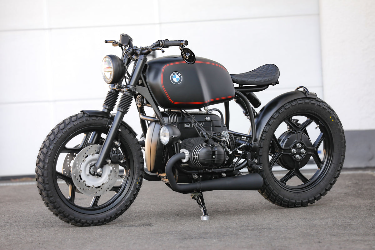 BMW Bobber SE custom bike in matte black finish with distinct design and high-quality craftsmanship.