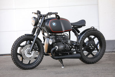 BMW Bobber SE custom bike in matte black finish with distinct design and high-quality craftsmanship.