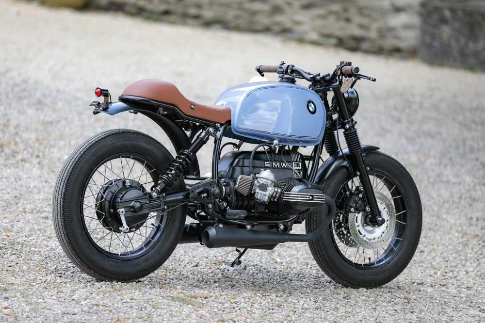 Roadster Beispielkonfiguration ✚ Motorpaket schwarz✔ Speichenräder✔ Offene Filte✔ 2-2 Auspuff✔ Heavy Duty fender✔