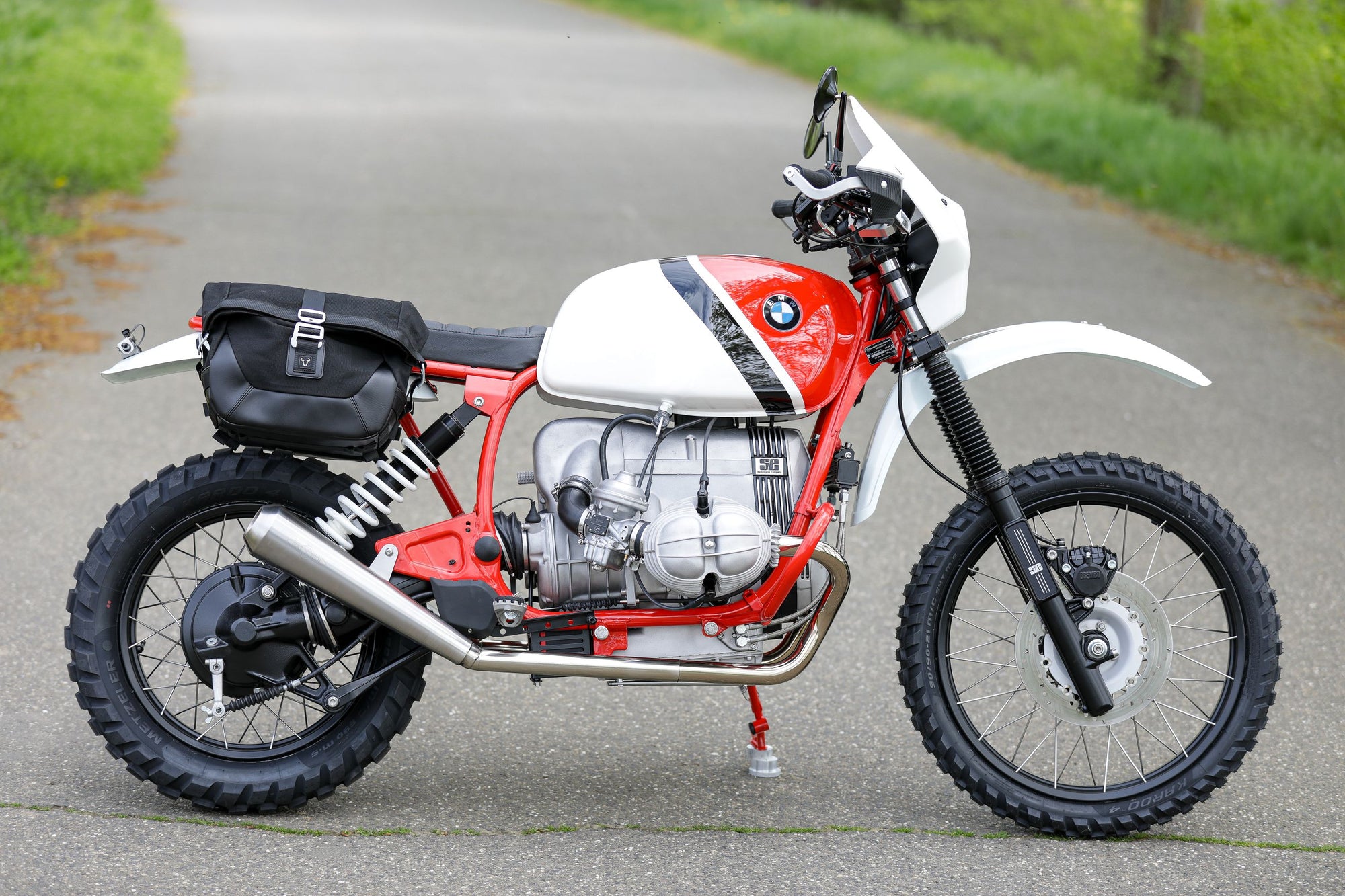 BMW R100GS Enduro SE Concept Bike Desert