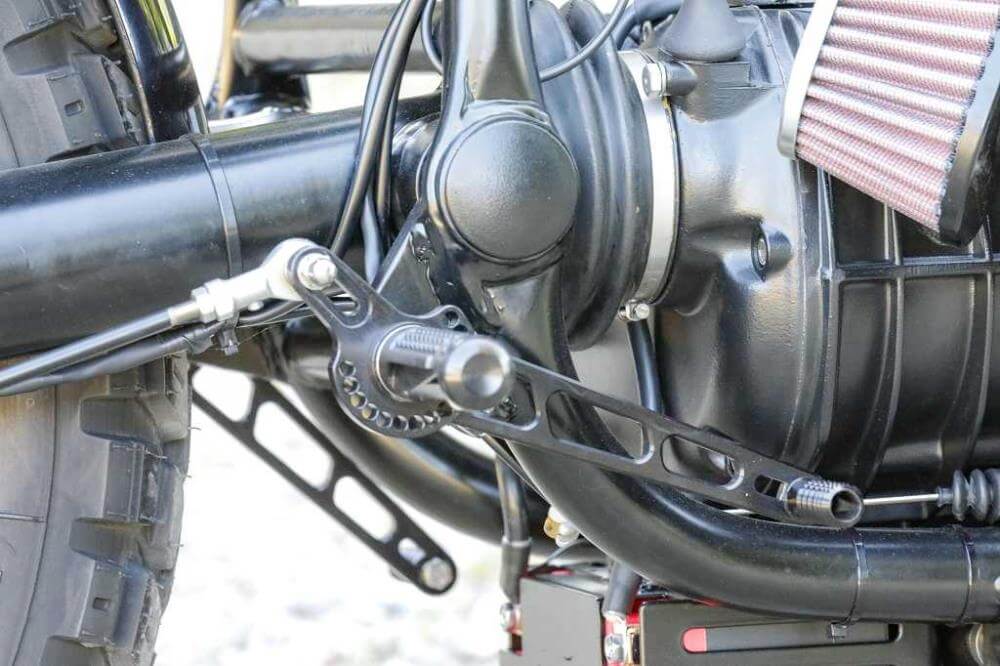BMW Bobber SE Concept Bike Wolf Edition #2