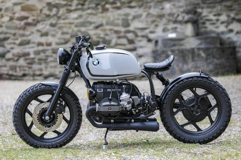 Bobber Beispielkonfiguration  ✚ Motorpaket schwarz✔ Offene Filter✔ 2-2 Auspuff✔ Zusatzscheinwerfer✔