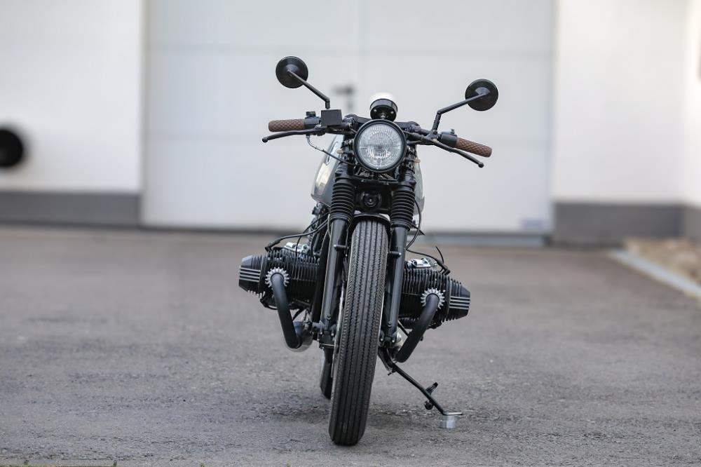 BMW Bobber SE Concept Bike Racer Laurockb